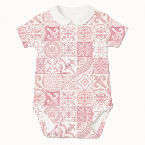 Printed Short-Sleeve Front ..