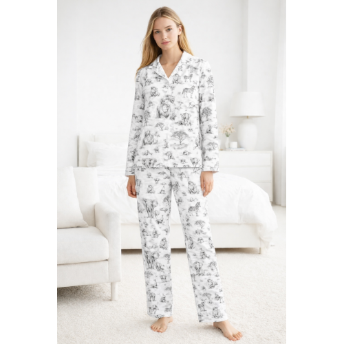 Women’s Classic Pajama Set ..